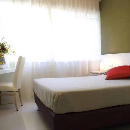 Hotel Abruzzi 3*