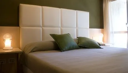 Szálloda Abruzzi 3*